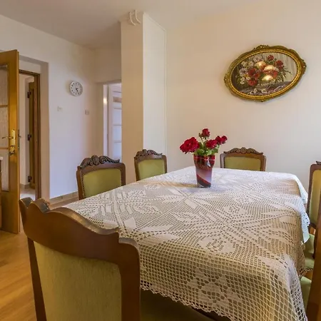 Pemper Apartment