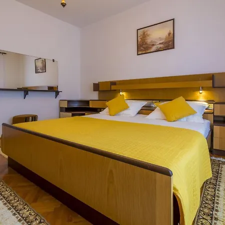 Pemper Apartment
