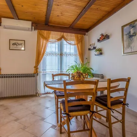 Pemper Apartment *