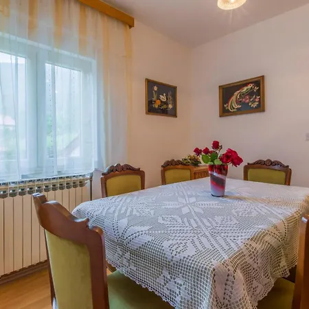 Apartment Pemper